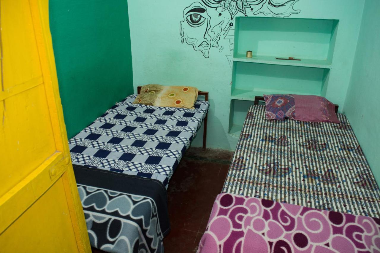 12 Monks Backpackers Community Hostel Pushkar Exterior photo