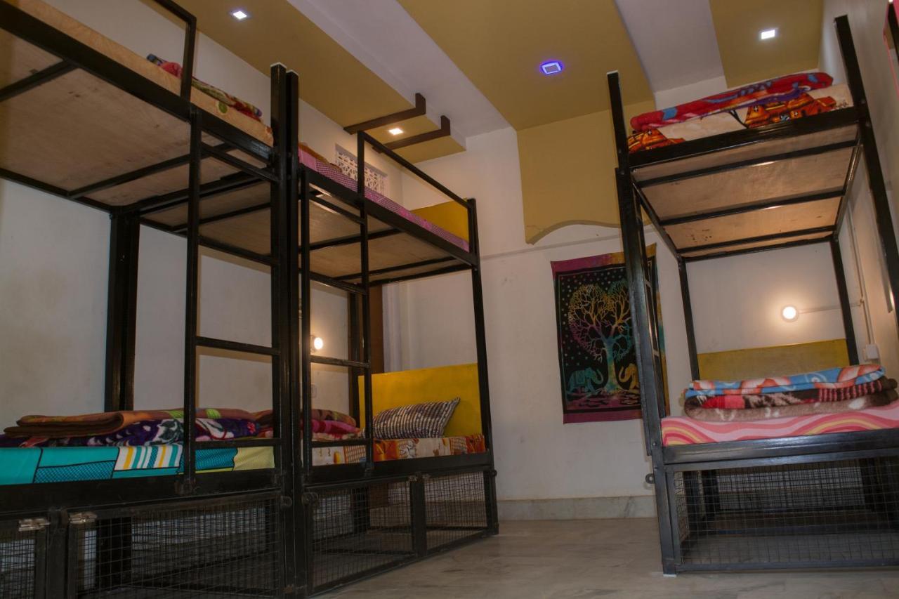 12 Monks Backpackers Community Hostel Pushkar Exterior photo